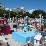 P1070912 Kirkegård på Isla Mujeres